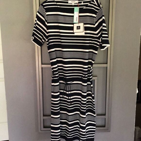 NWT SADE New York Navy and white striped knit  Chenin￼￼ 14 classy classic - Picture 1 of 4